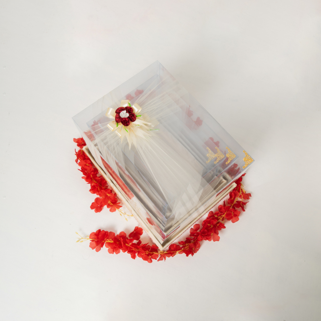 

box mika seserahan pernikahan lengkap isi 4 box jumbo dan standard tinggi 28 dan 20 centimeter