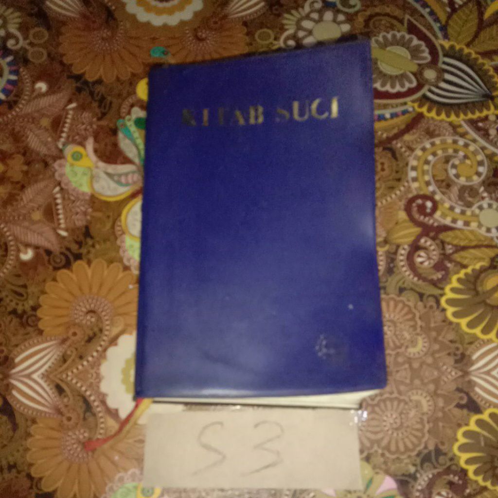 BUKU KITAB SUCI BAHASA JAWA