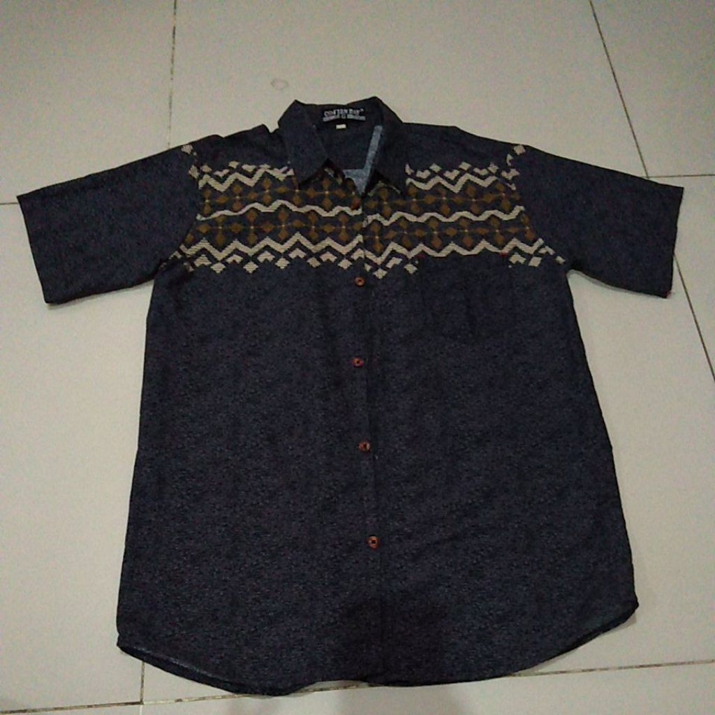 KEMEJA BATIK COTTEN BAY BAHAN ADEM UKURAN L