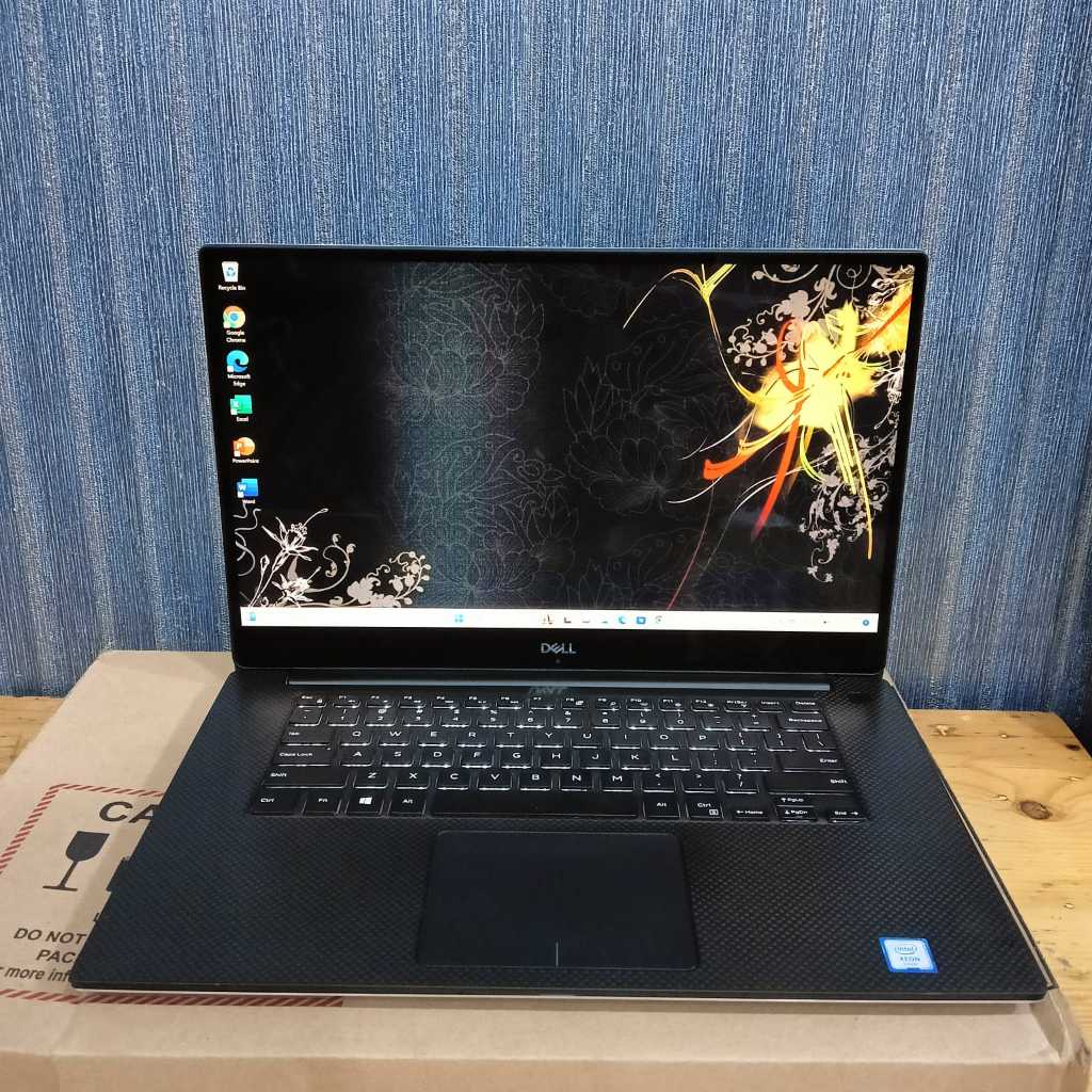 LAPTOP SECOND,Dell Precision 5530 Workstation, #Touchscreen, Layar 3,8K, Intel Xeon E-2176M, #DualVg