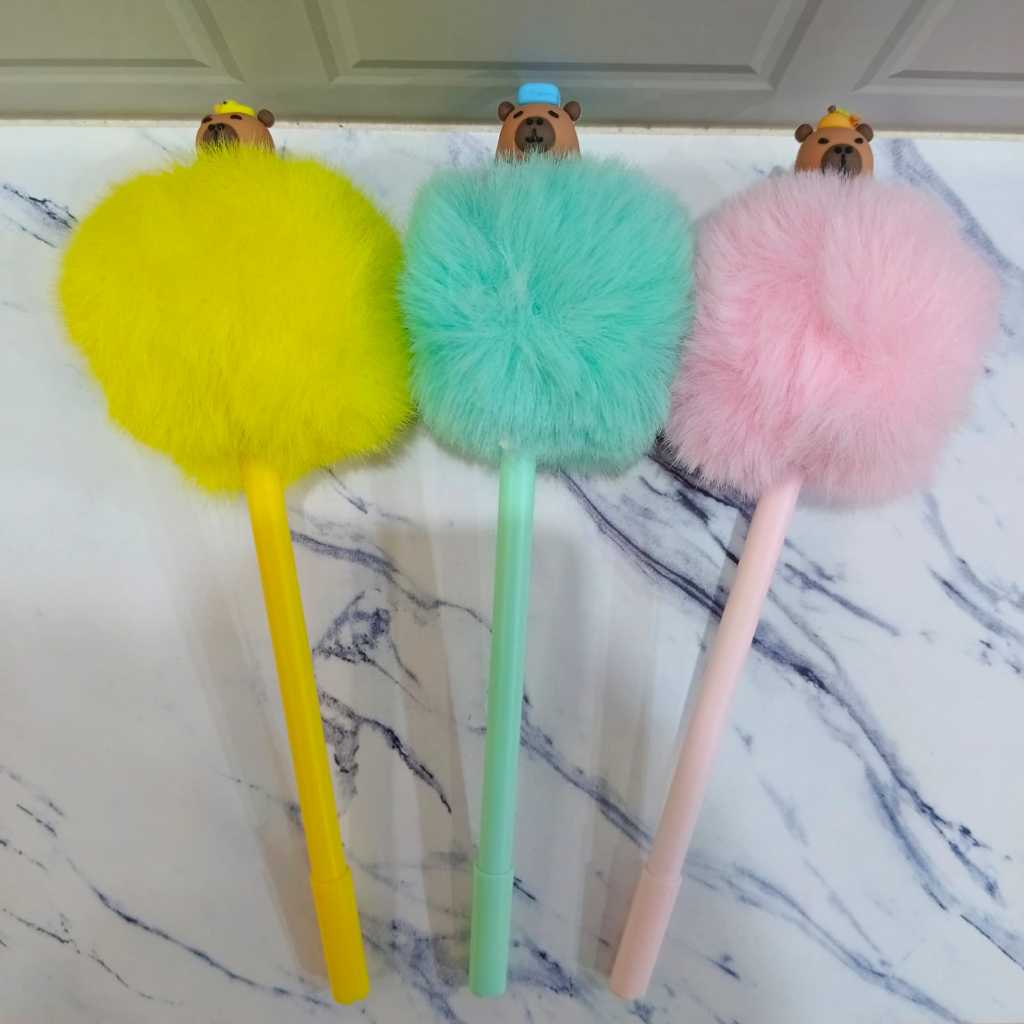 

Pink Ocean Pena Pulpen Fluffy Capybara Warna-warni Premium Pompom Capybara Pen