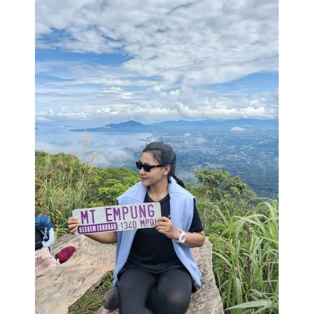 

papan tulisan gunung plat pendaki papan mt puncak