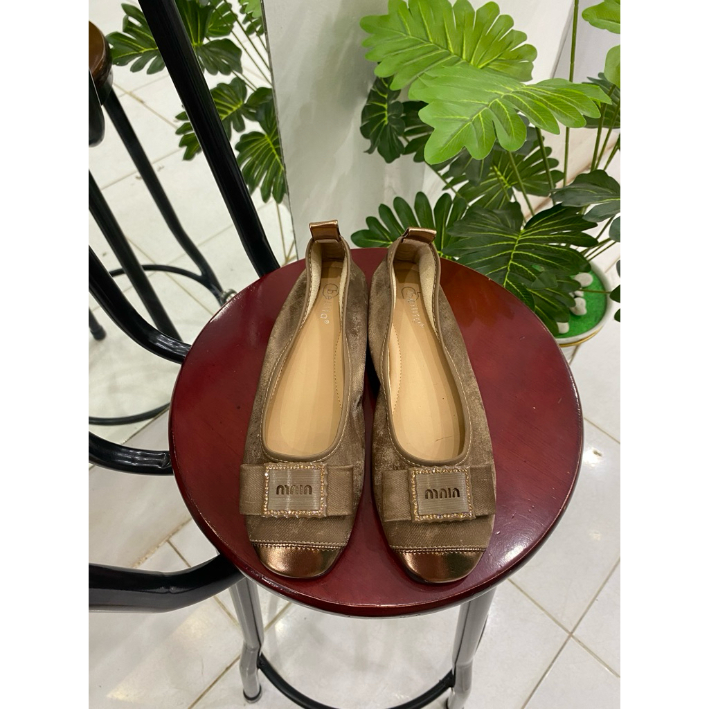 PANSUS IMPORT WANITA