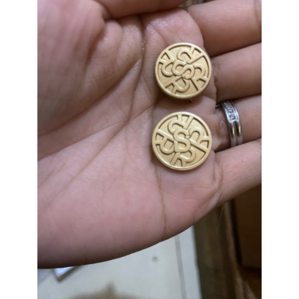 buttonscarves x ria miranda brooch 2pcs new