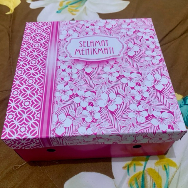 

100 Pcs Dus Nasi/Dus Kue || Kardus Motif Uk 18x18x7 || Kardus Nasi ||