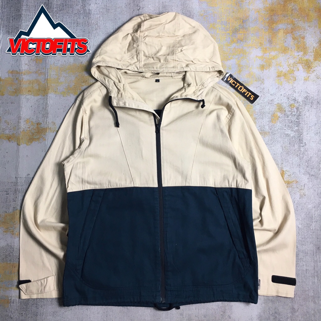 Jaket Casual Field Core