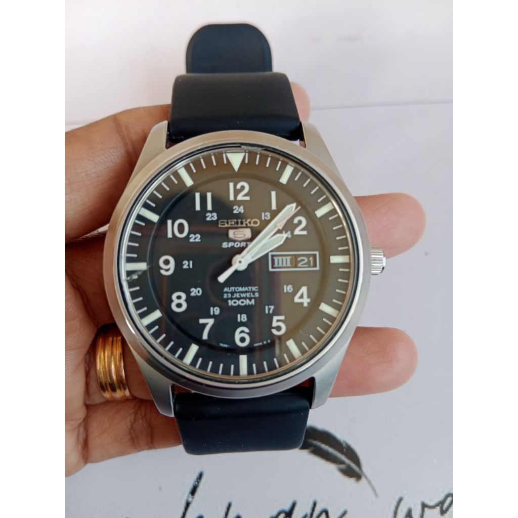 Seiko 5 sport Military black dial  SNZG15K1