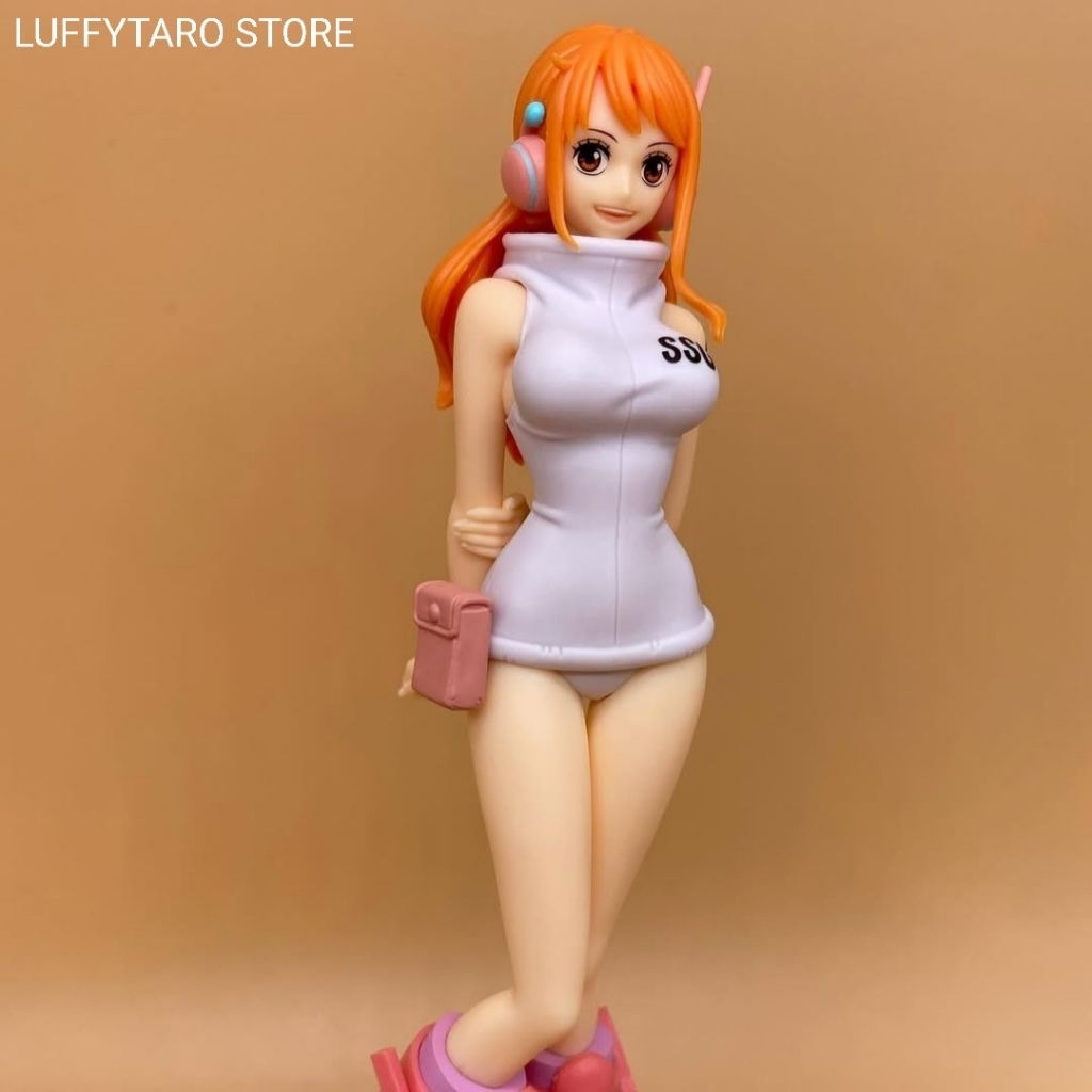 Action Figure Nami One Piece Egghead Grandline Dxf