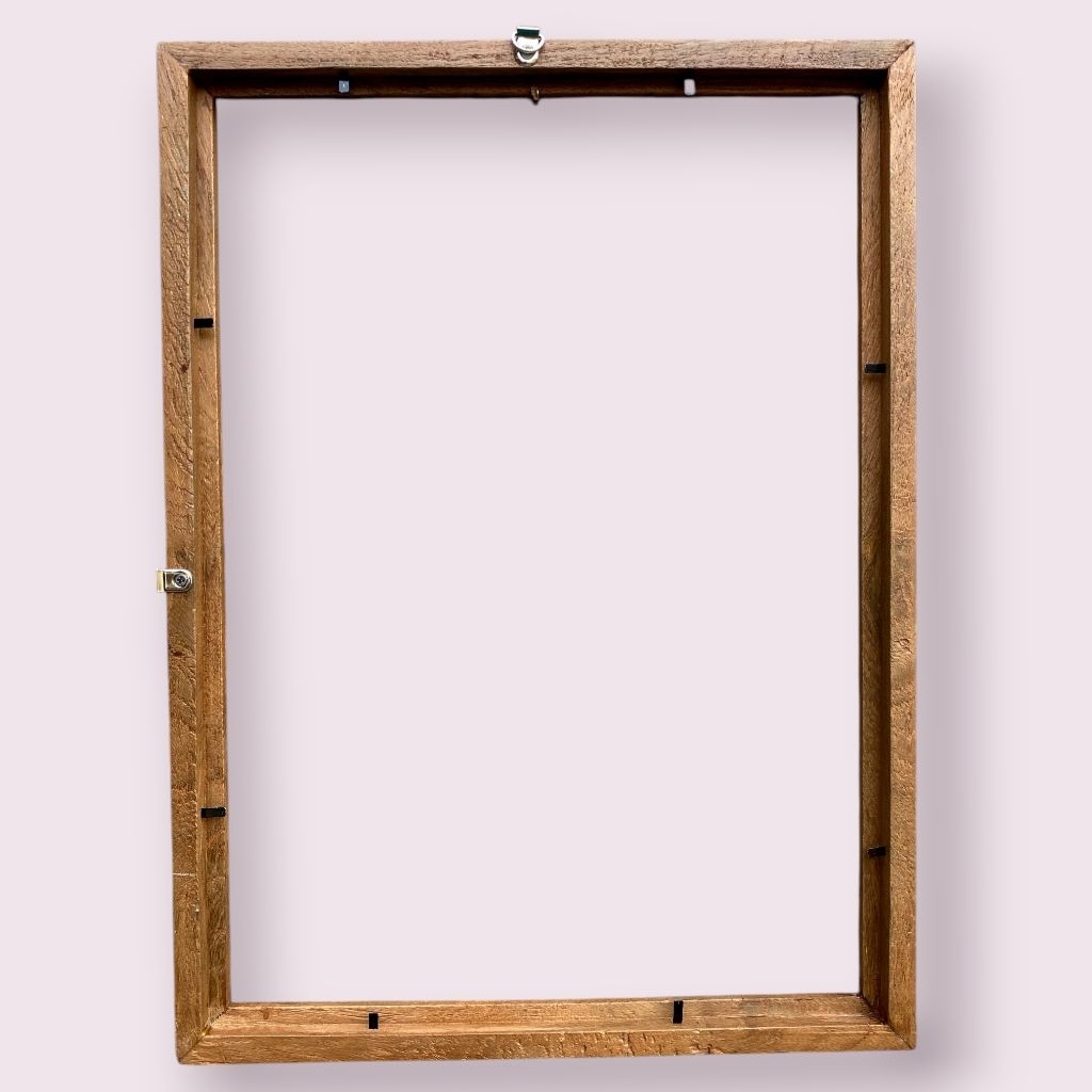 Pigura foto, rustic jati tua  lebar kayu 2cm tebal 2cm ukuran 10RS, A3 dan 12R Tanpa Kaca dan Papan 