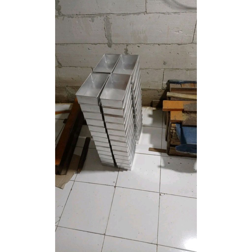 cetakan loyang kue brownies uk 20x10x5/loyang browmies/loyang persegi panjang
