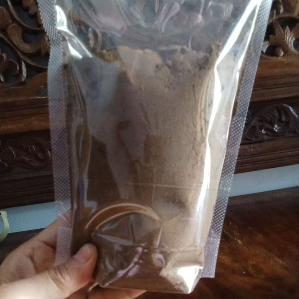 

kopi bubuk halus Robusta Asli,tanpa campuran dari lereng gunung Argopuro krucil Probolinggo