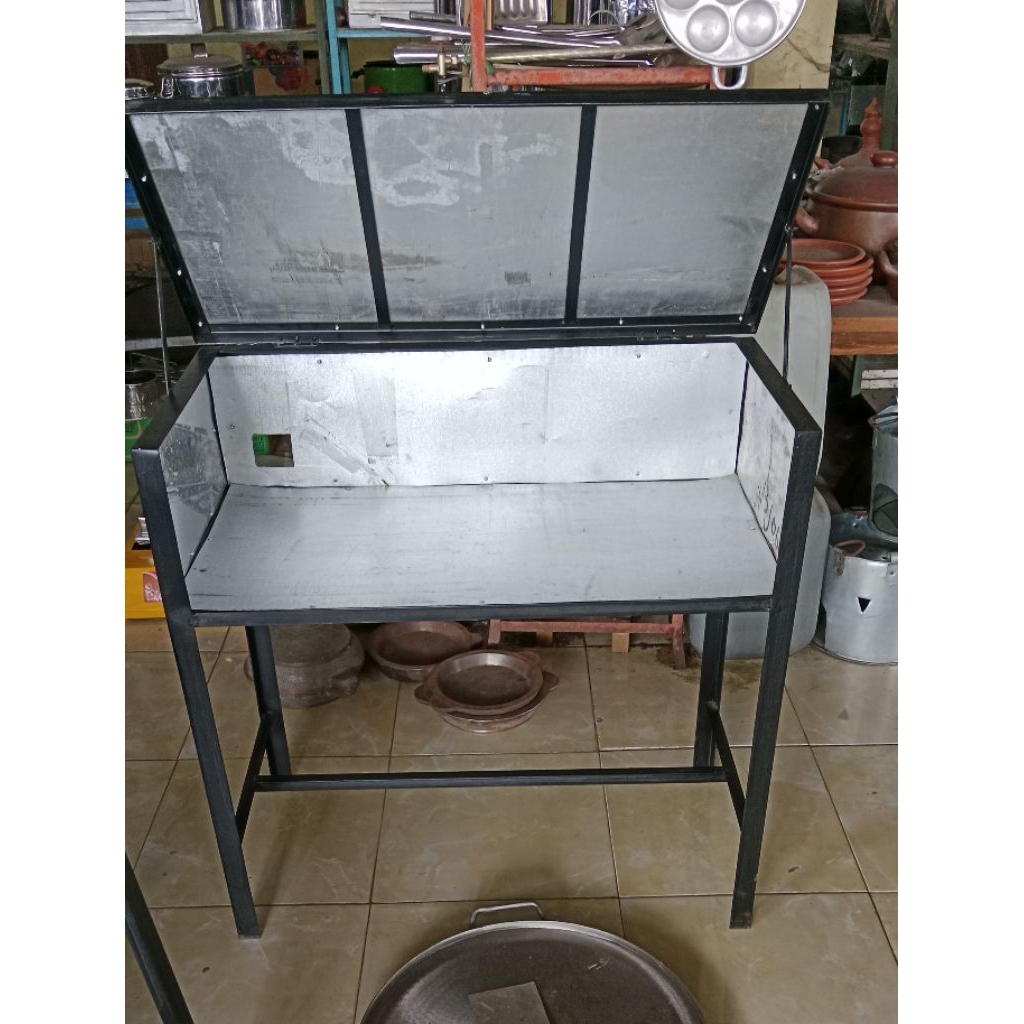 Tatakan Kompor Rinai 2 Tungku dan tatakan kompor martabak manis