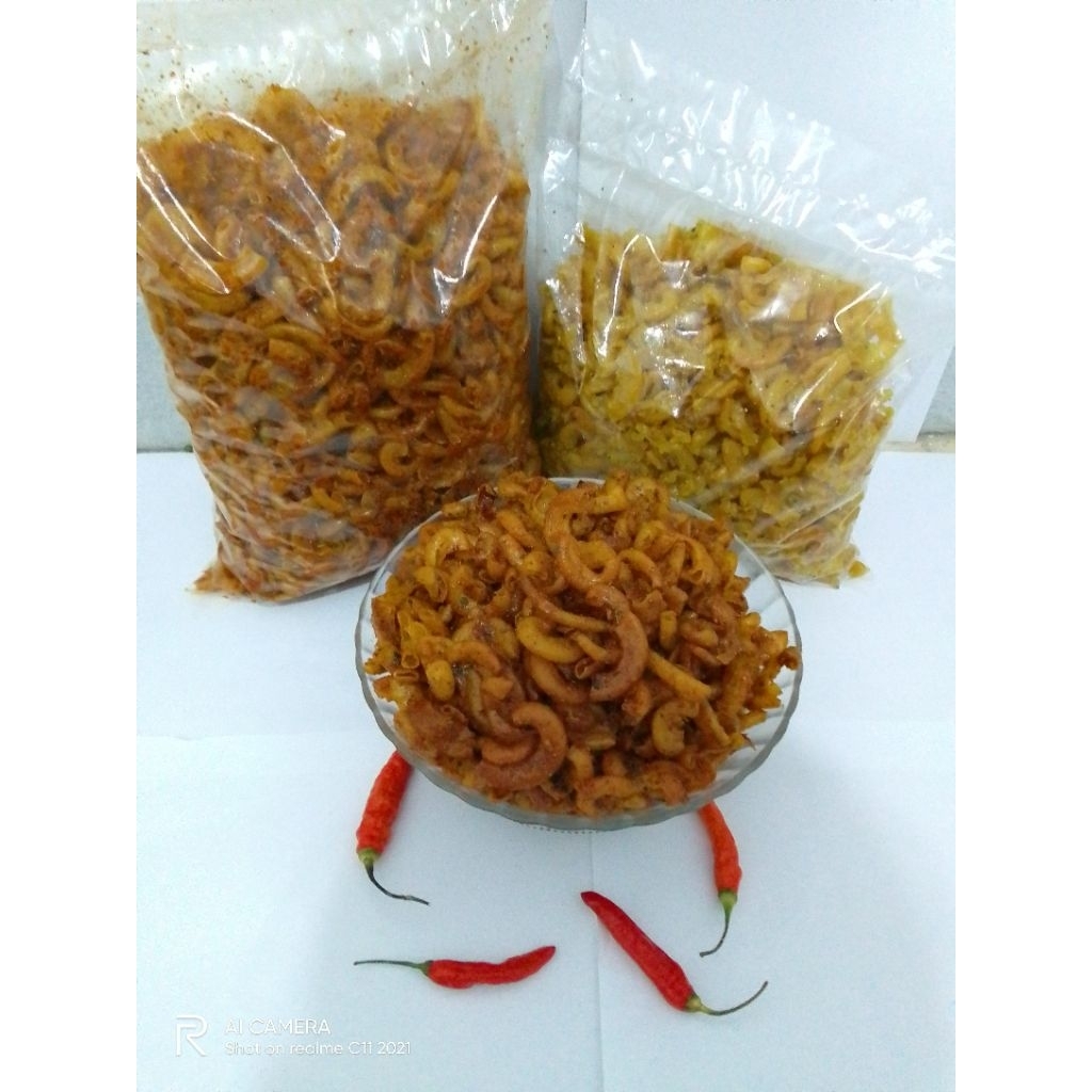 

Makaroni Pedas gurih
