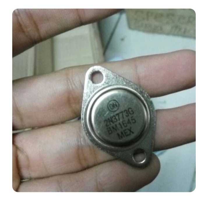 RG6237 2n3773 2n 3773 transistor npn asli ori original jengkol on motorola by PCM LTC GLODOK