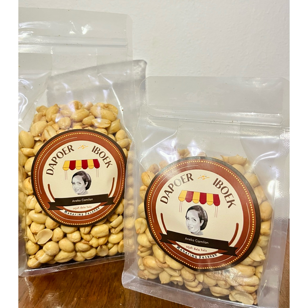 

Kacang Bawang/ Kacang Gurih/Snack traditional/ Peanut/Garlic