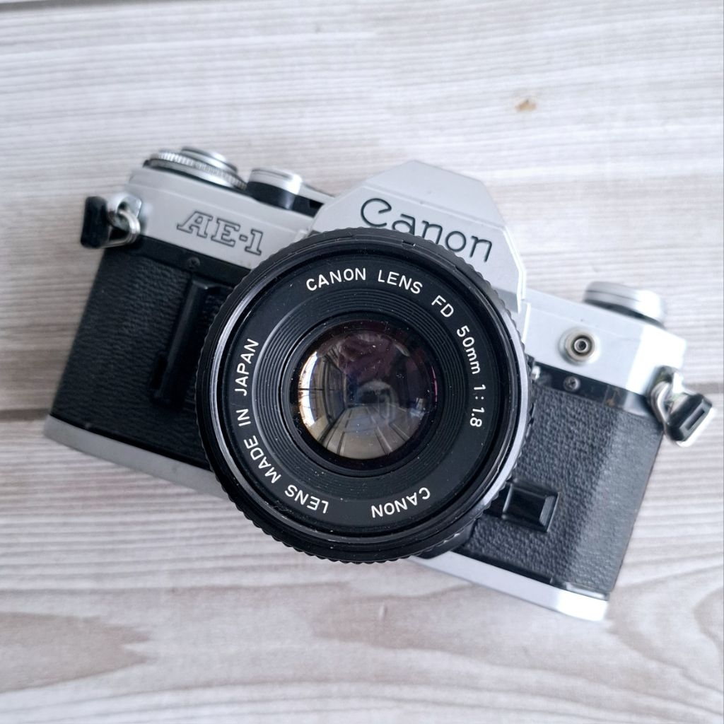 Kamera Analog Canon AE-1 AE1 Kit Lensa Canon FD 50mm