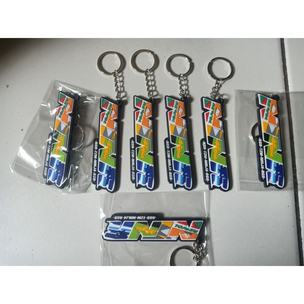 gantungan kunci karet custom