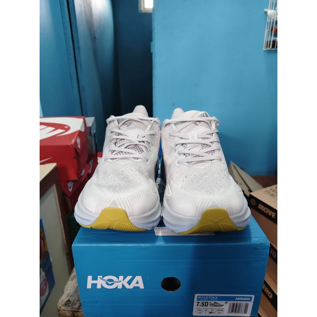 HOKA CLIFTON 9 ICE BLUE GREY