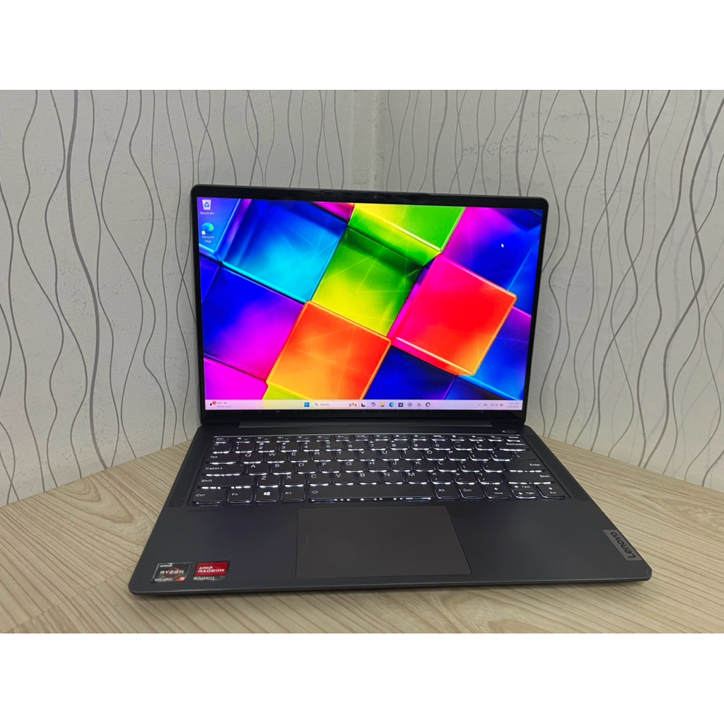 lenovo ideapad 5 Pro 14ACN6 touchscreen Amd Ryzen 5 5600U Ram 16 GB SSD 512 GB Layar 2K 100% SRGB