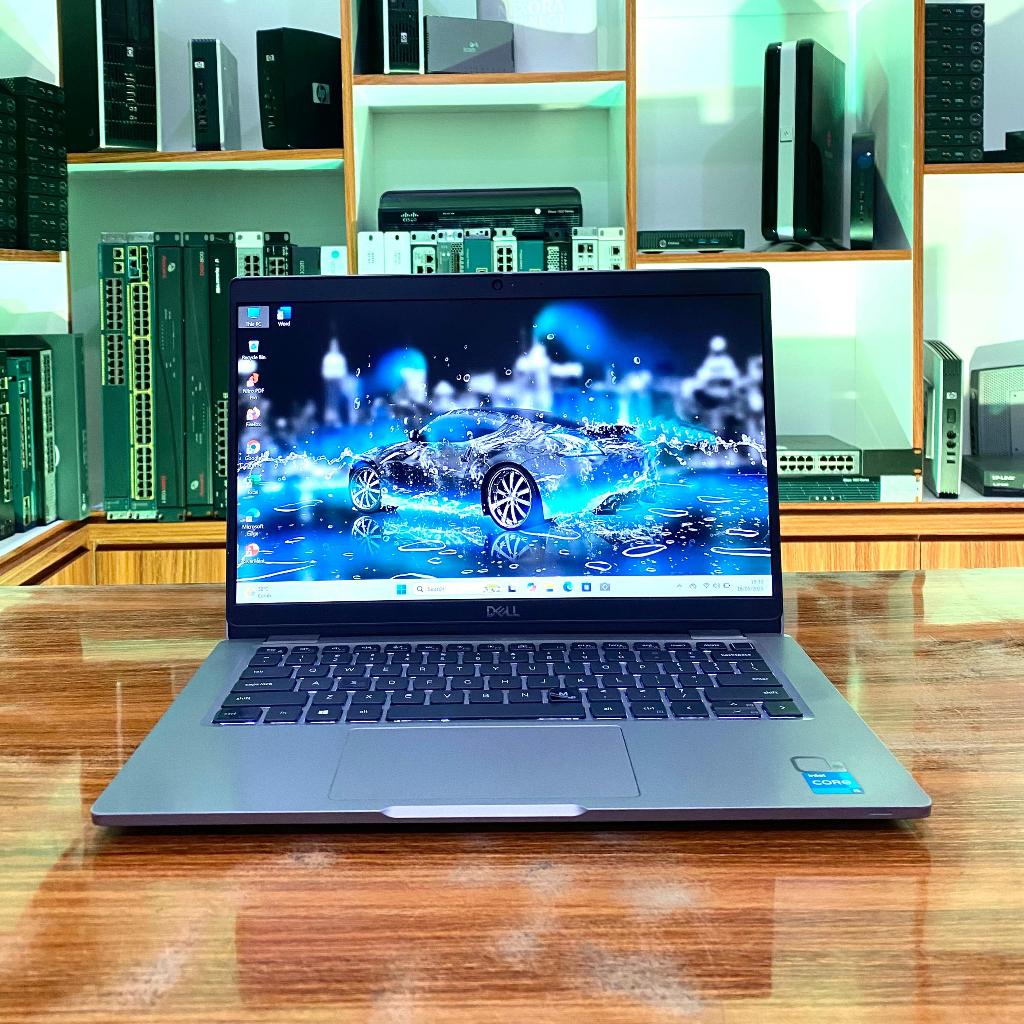 Laptop Slim Dell Latitude 5320 i5 Gen 11 Intel Iris Xe Graphics SSD NVME Bergaransi