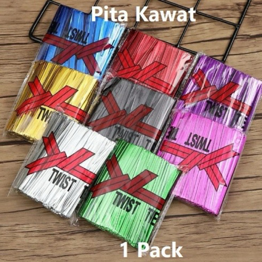 

Pita Kawat / Kawat Ikat Kado Snack Ulang Tahun / Kawat Souvenir 8cm Harga/Pack