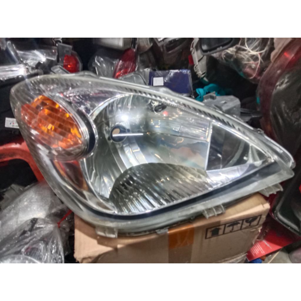 Headlamp avanza / xenia 2006 2010 original cpototan asli