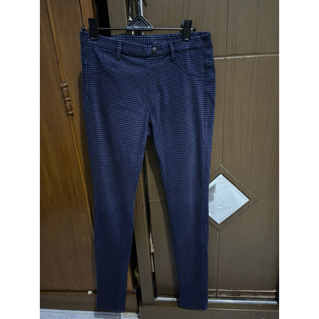 Celana Legging Ultra Stretch Uniqlo (Tartan)