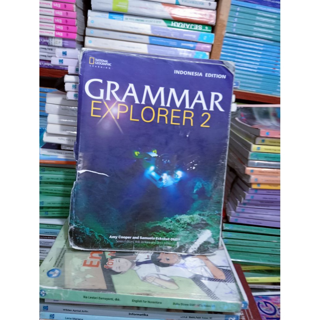 buku grammar Explorer 2