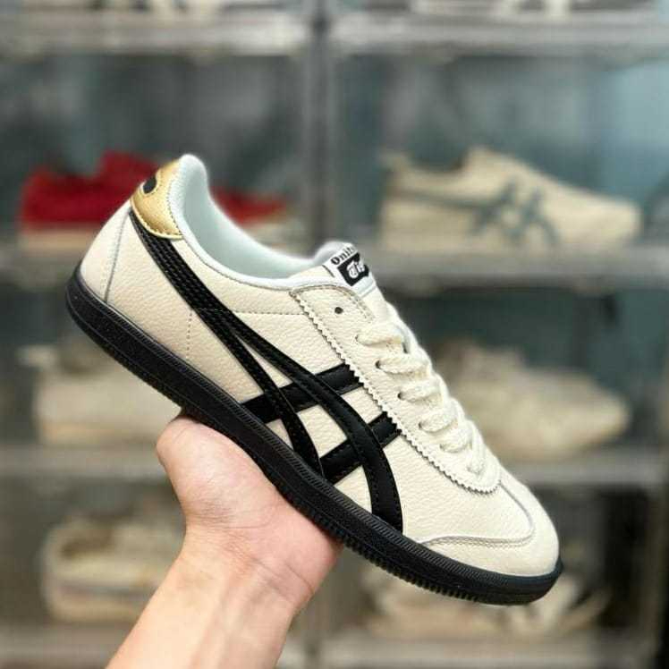 Diskont Bisacod  Sepatu Sneakers Onitsuka Tokuten Wanita & Pria Cream Black Gold Hitam Navy