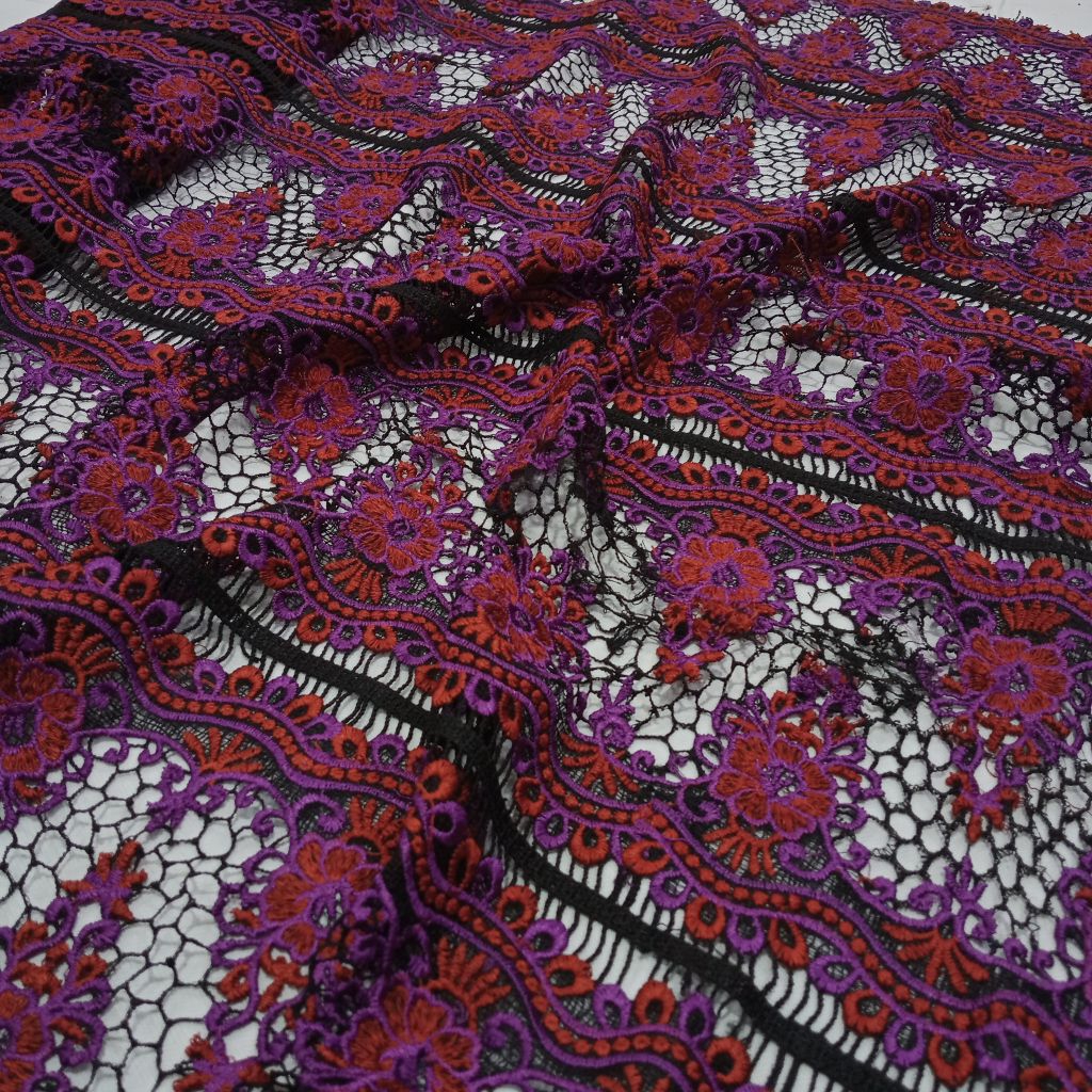 kain brokat Prada Oki - kain Prada import - kain brokat Prada - kain butik