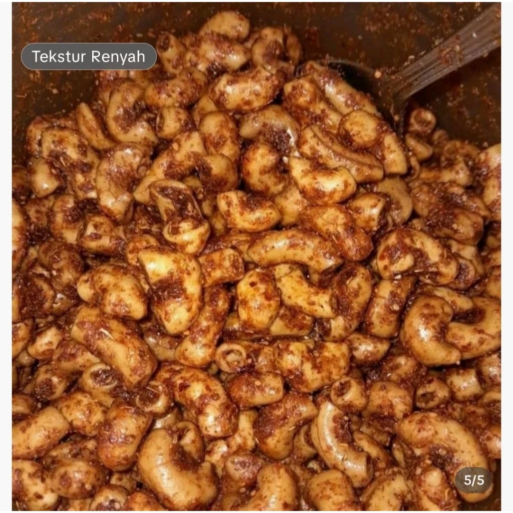 

Makaroni Bantat Pedas Daun Jeruk 500gr | Cemilan Gurih Renyah Pedas Level | Snack Viral by Lokal Produk
