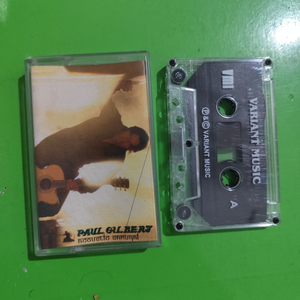 Kaset PAUL GILBERT Acoustic Samurai
