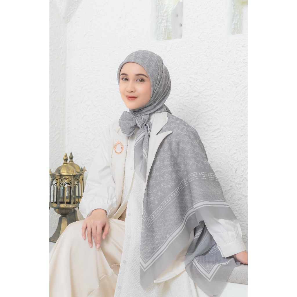 Naraya Voal Versatile Monogram Series