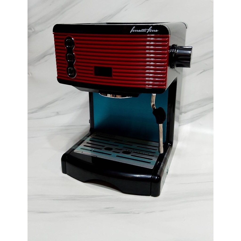 ferrati Ferro FCM-3601 espresso machine