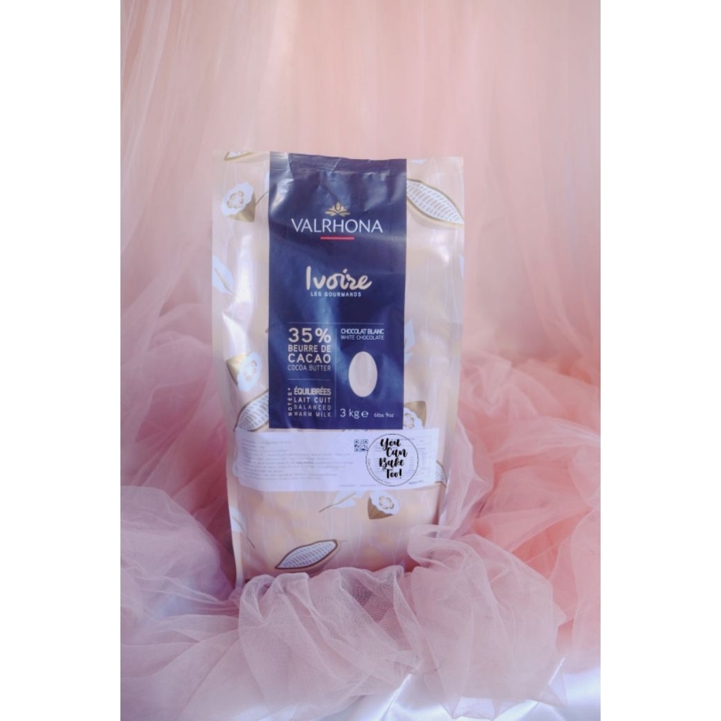 

REPACKED Valrhona Ivoire 35% White Chocolate Couveture 1kg