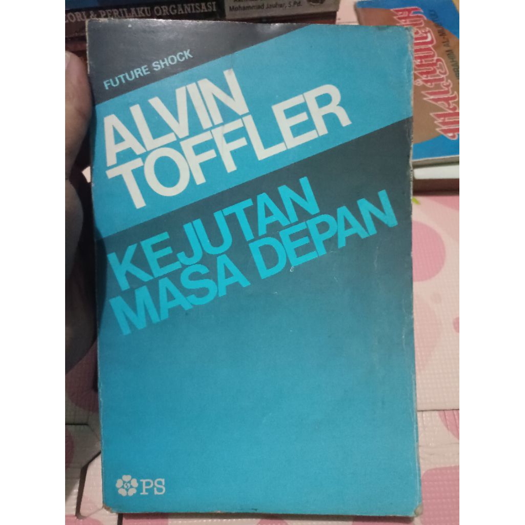 alvin toffler kejutan masa depan