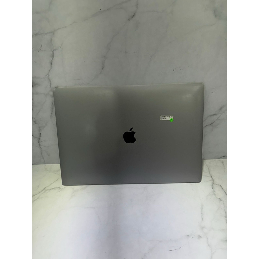 LCD MacBook pro 15 2018-2019 Second original bergaransi