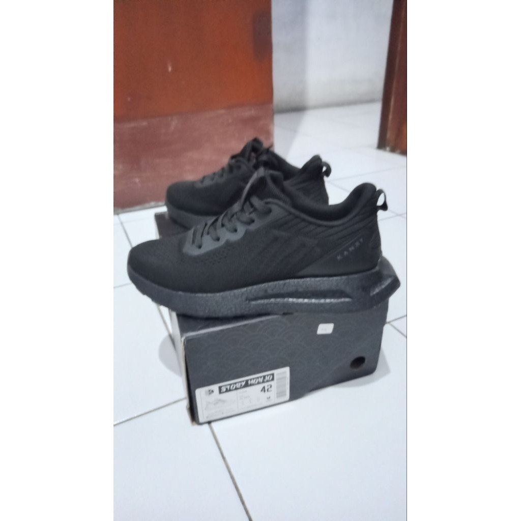 Sepatu Kanky Story Honjo Full Black  Size 42
