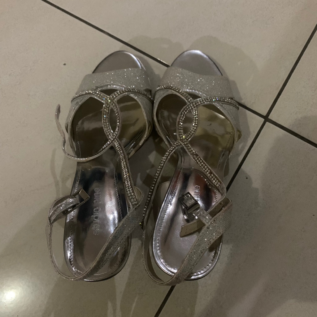 Heels Pesta Studio Nine