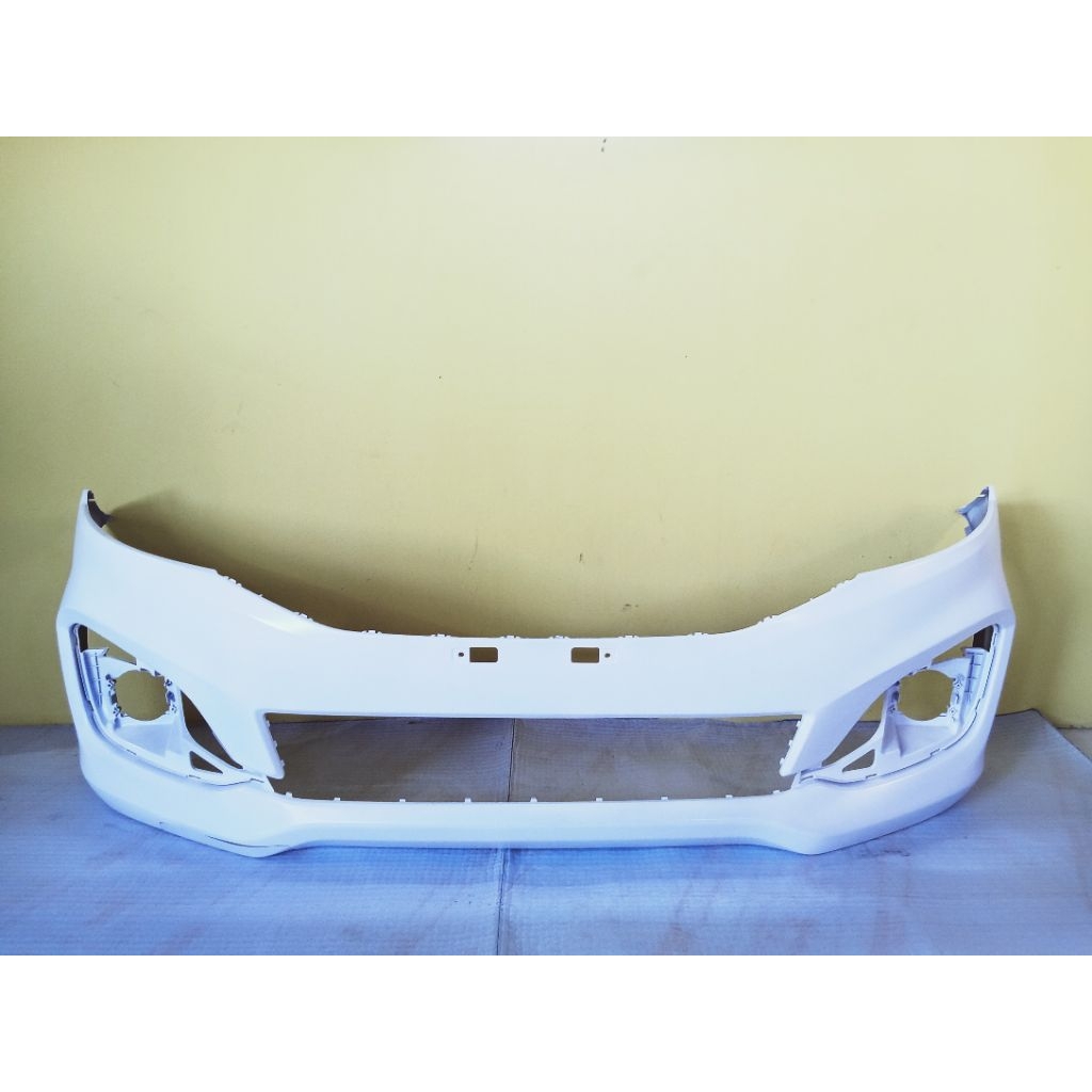 Bemper depan Suzuki Ertiga GX,GA,GL th 2015-2017