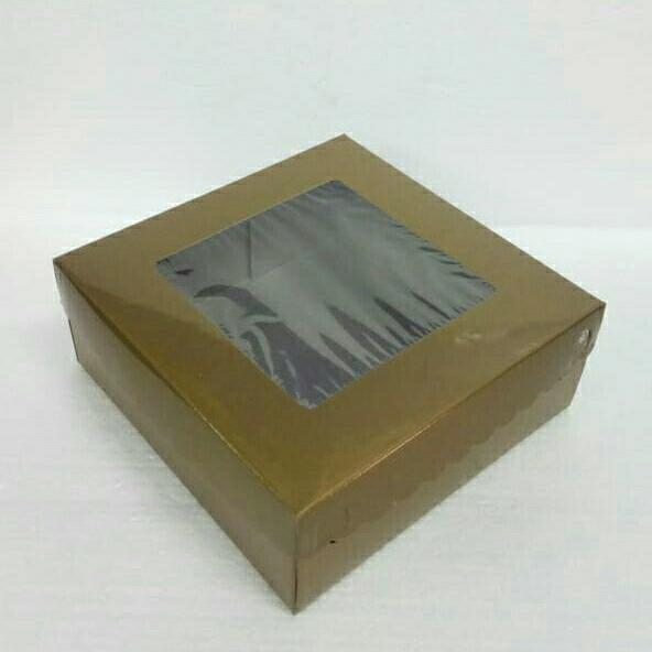 

box kue/ box kuning mas tutup berjendela 20x20x8cm/10pcs