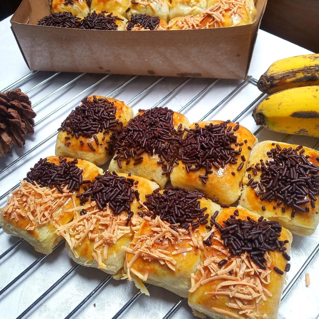 

Pisang Bolen premium