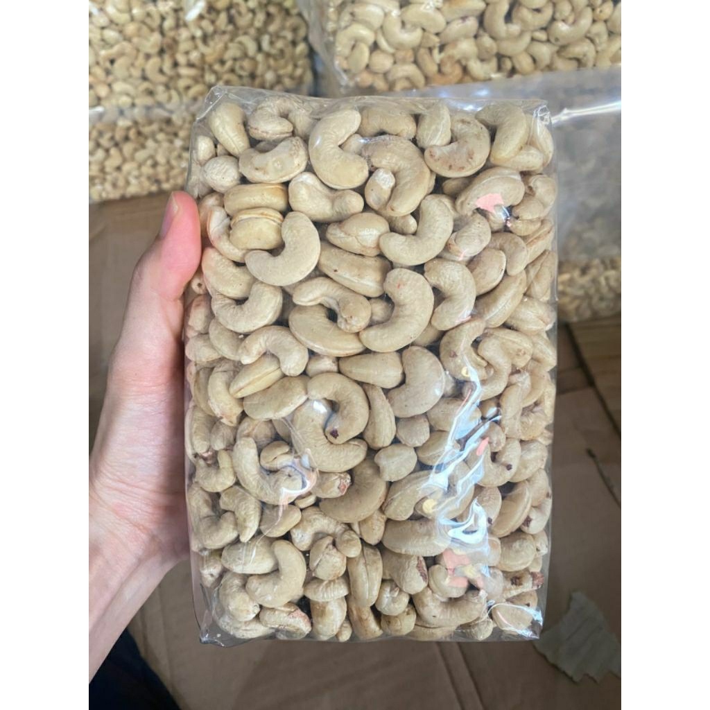 

Kacang Mente Super Asli Wonogiri 1kg /Kacang Mede