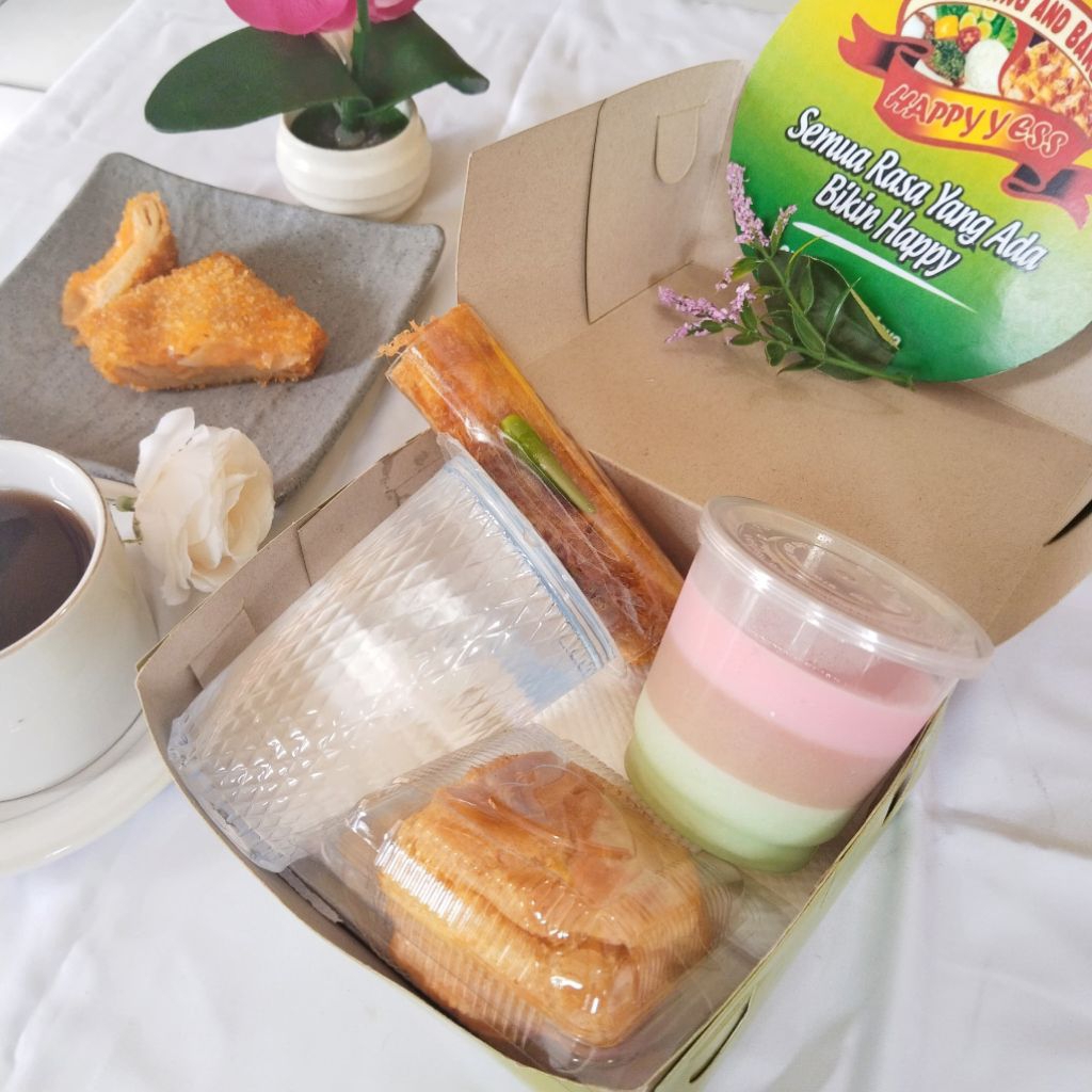 

Snack box/kue kotak/snack/jajanan pasar
