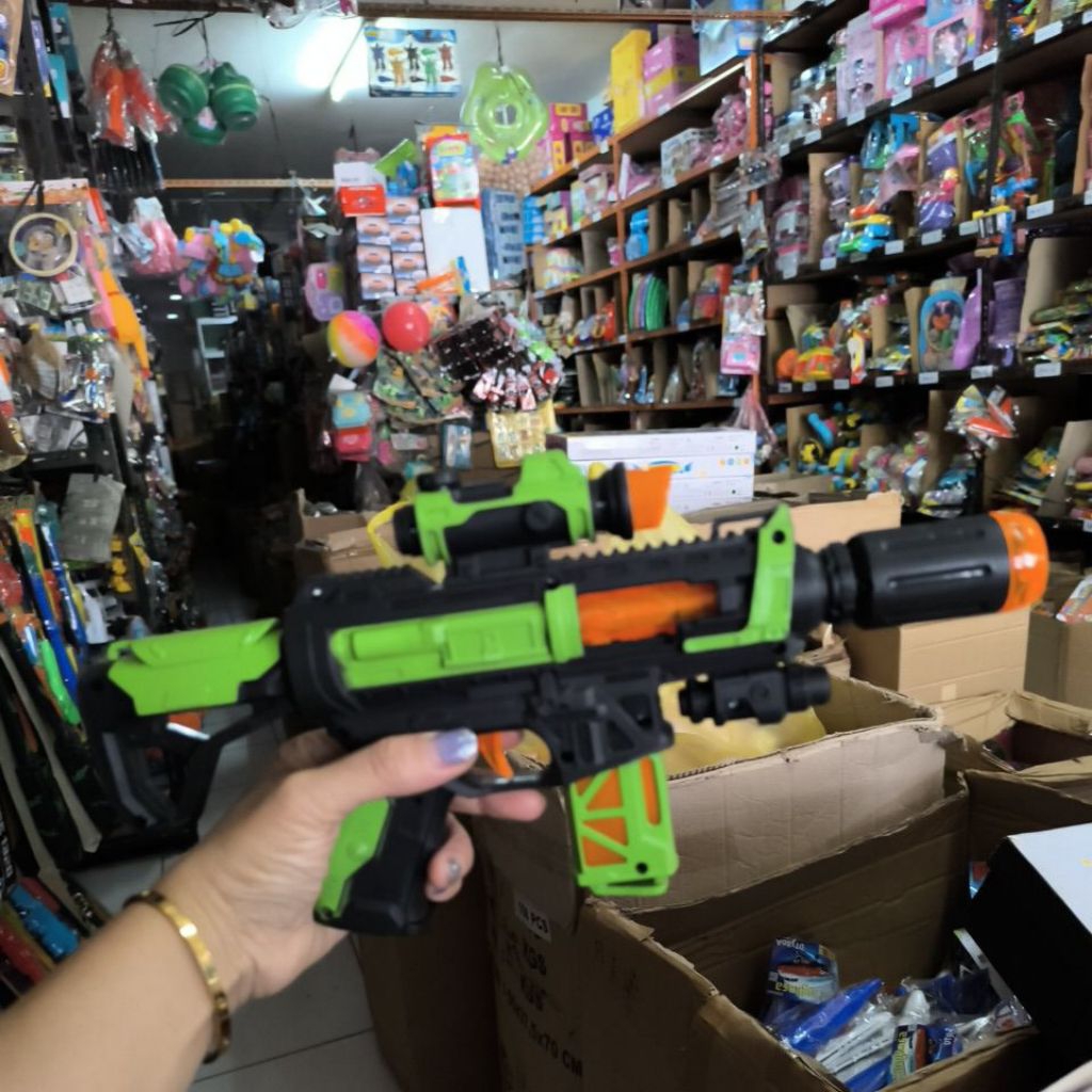 mainan anak flash gun getar tembak tembakan pistol baterai bisa keluar asap 3806