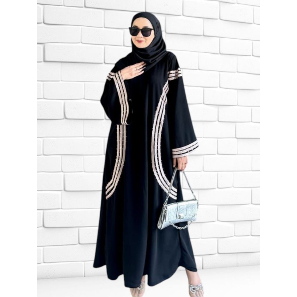 ABAYA GHUMAIRAH DENGAN KOMBINASI LIST COKSU DAN TABURAN MATA BLINK LENGAN LEBAR