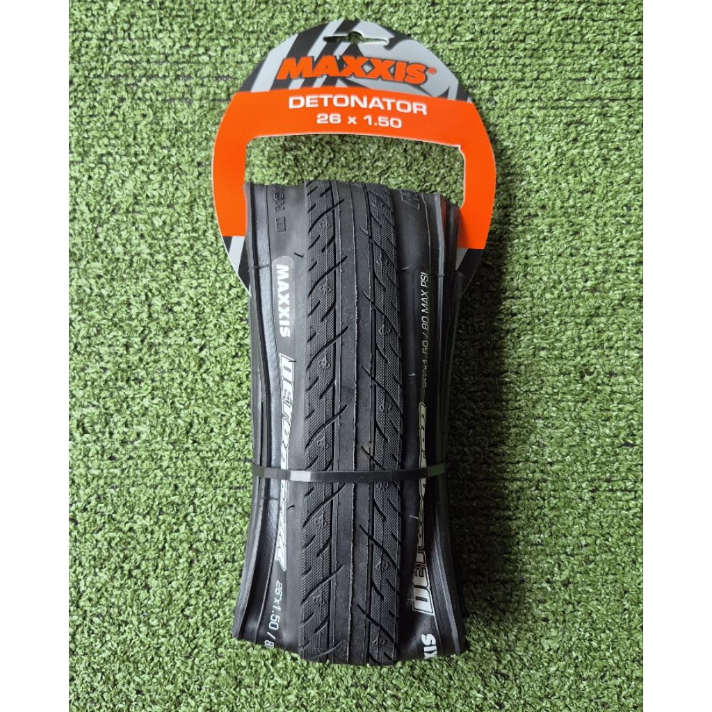 Ban Luar Maxxis DETONATOR 26 x 1.50 Kevlar New