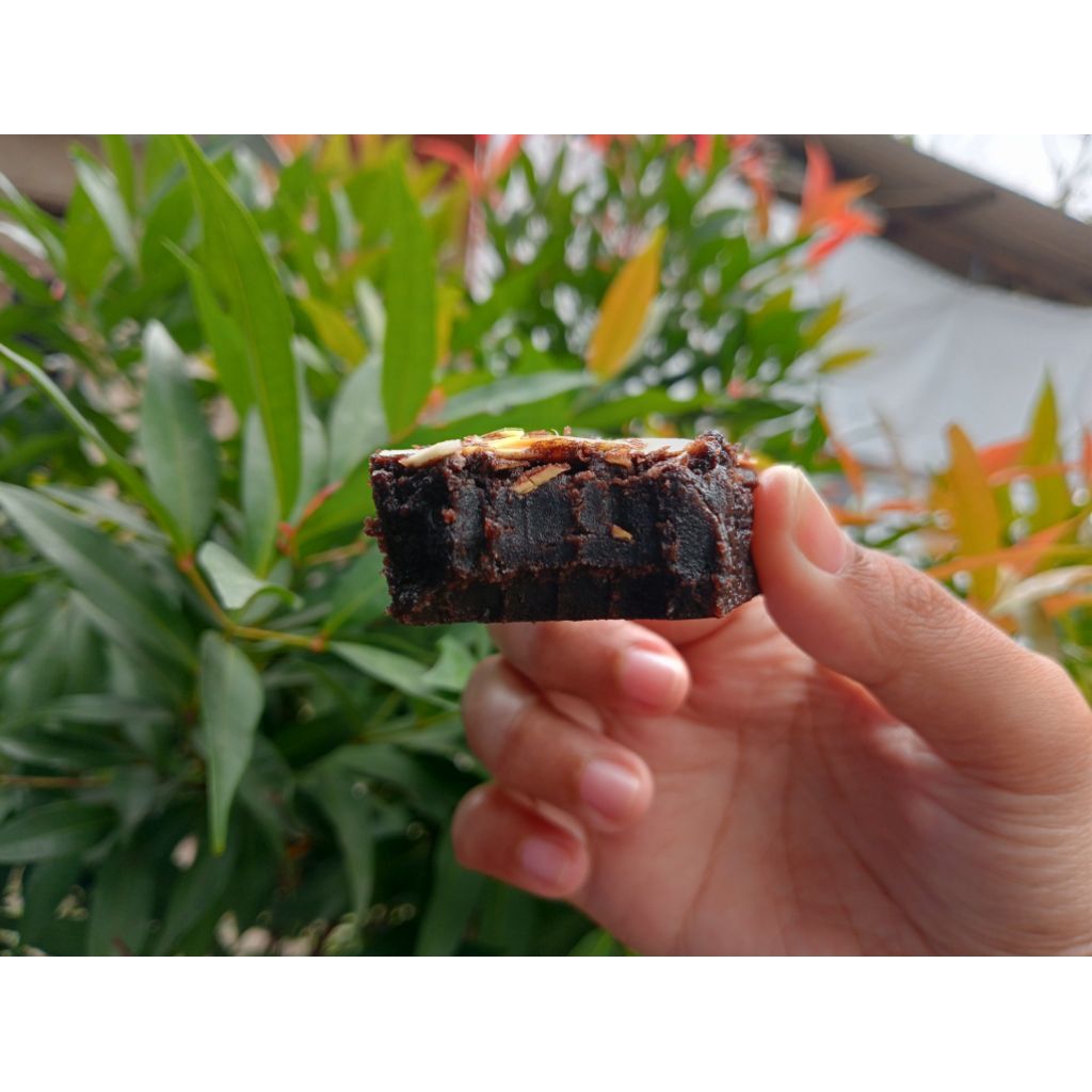 

Brownies fudgy coklat legit