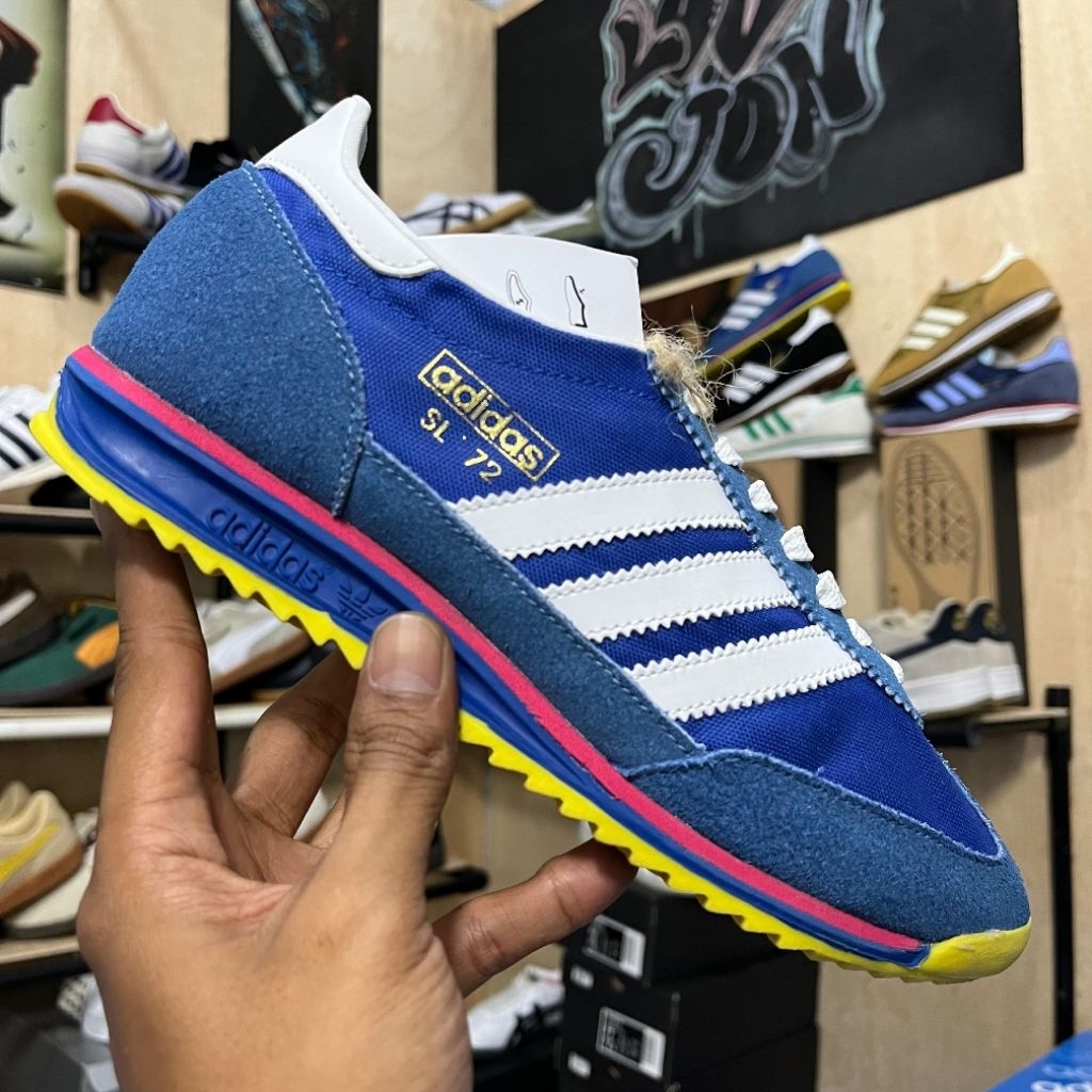 ADIDAS SL72 BLUE LIST WHITE BNIB