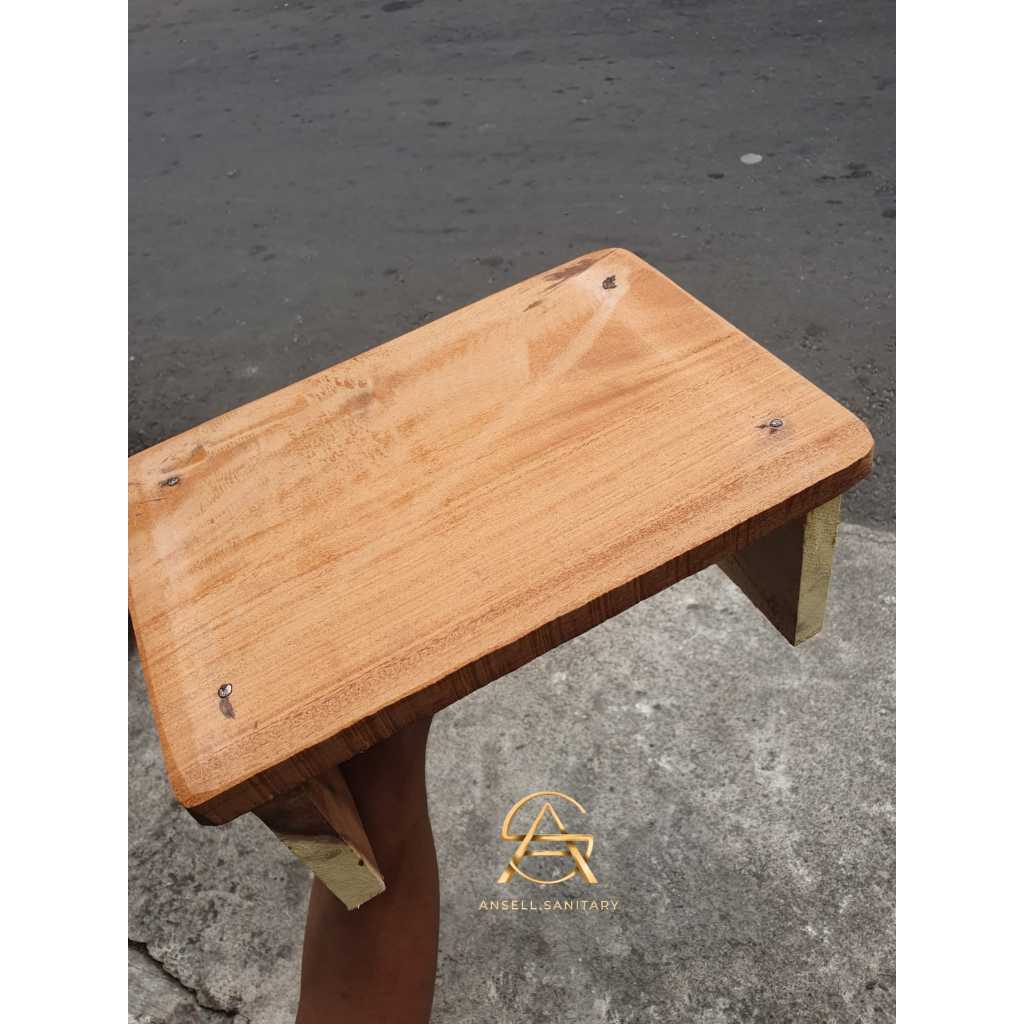 Kursi duduk kayu jongkok / dingklik kursi lantai